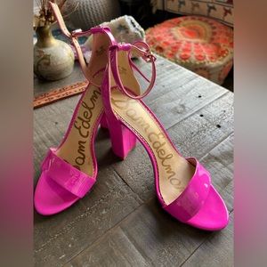 Sam Edelman Yaro Sandal Neon Fuchsia Patent